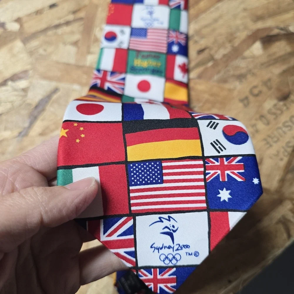 Sydney 2000 Olympic‎ Games Tie Davenport Millennium Collection Silk Flags...
